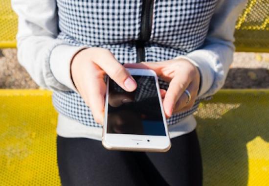 iDenfy signs Romania-based crowdlending startup, Venevo