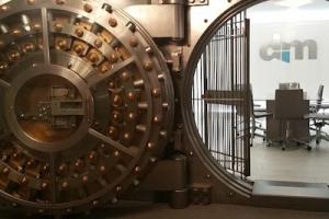 Alloy, identity and fraud solutions provider, selected by IncredibleBank for digital account opening tech