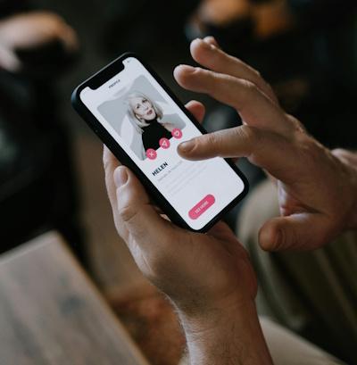 Tinder Swindler survivor launches ID verifier to fight scams