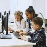 Roblox's AI Age Verification Sparks Privacy Concerns Among UAE Parents