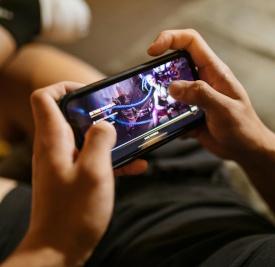 Approvely embeds Sumsub KYC into payments stack