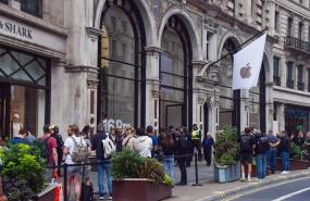 Apple introduces age verification for iCloud accounts in the UK