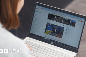 Reddit introduces age verification in the UK ahead of new rules