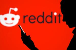 Reddit ponders solving its bot problem with Face ID
