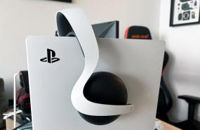 Sony will require age checks in the UK and Ireland to access PlayStation communication features