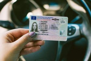 Lithuania will digitize driver's licenses, that will have to be downloaded to a mobile app