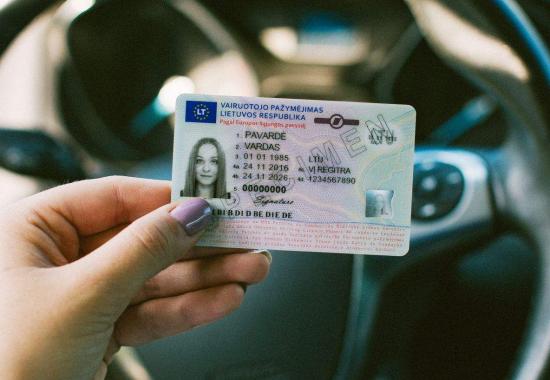 Lithuania will digitize driver's licenses, that will have to be downloaded to a mobile app