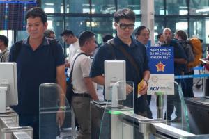 Vietnam requires air passengers without checked baggage to use electronic ID, self-service kiosks