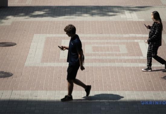 EU to launch online age verification app to protect children
