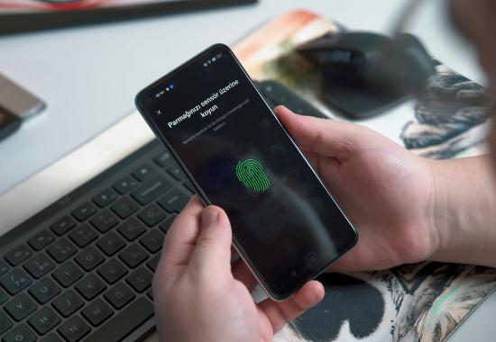 Passkeys Hit Critical Mass: Microsoft Auto-Enables for Millions, 87% of Companies Deploy as Passwords Near End-of-Life