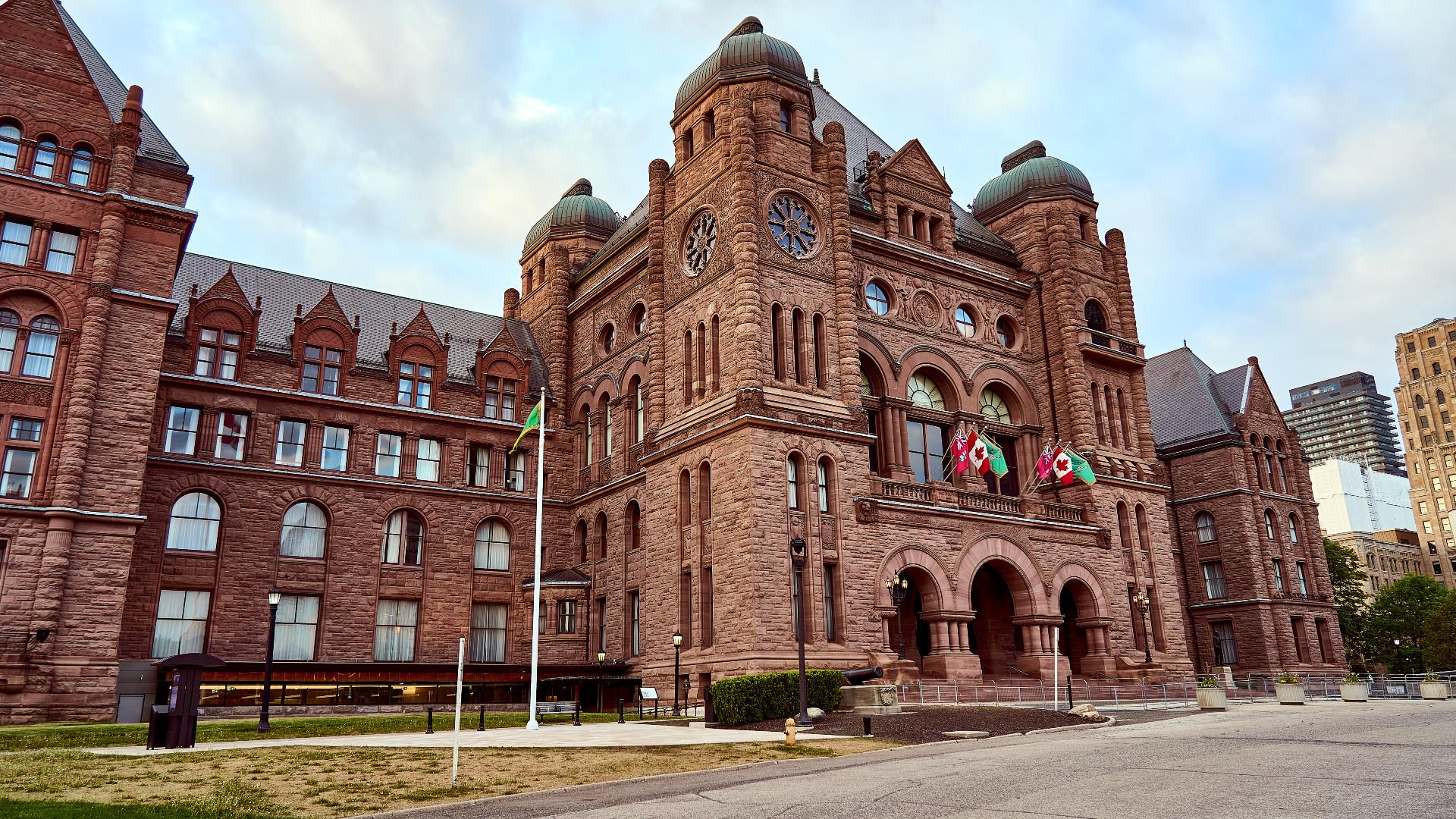 Ontario introducing digital provincial credentials, guaranteeing access to physical ID